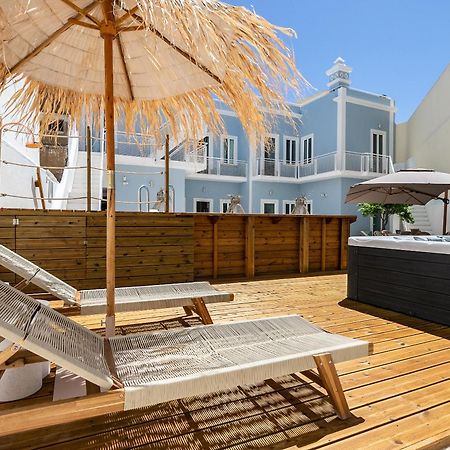 פארו Dona Simone Boutique Suites & Studios - By @ Rita'S Place מראה חיצוני תמונה