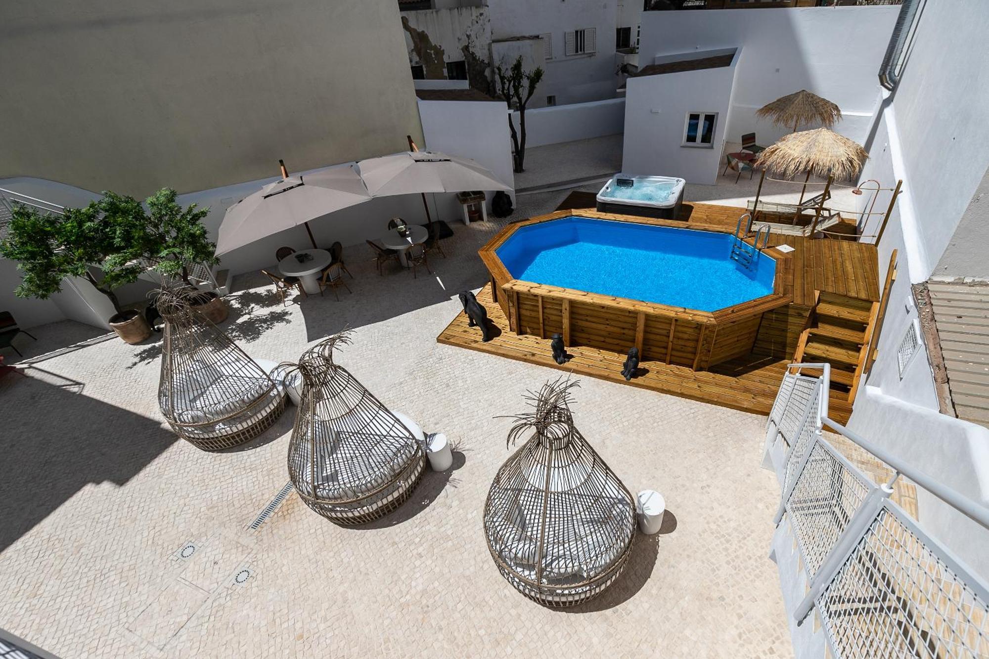 פארו Dona Simone Boutique Suites & Studios - By @ Rita'S Place מראה חיצוני תמונה