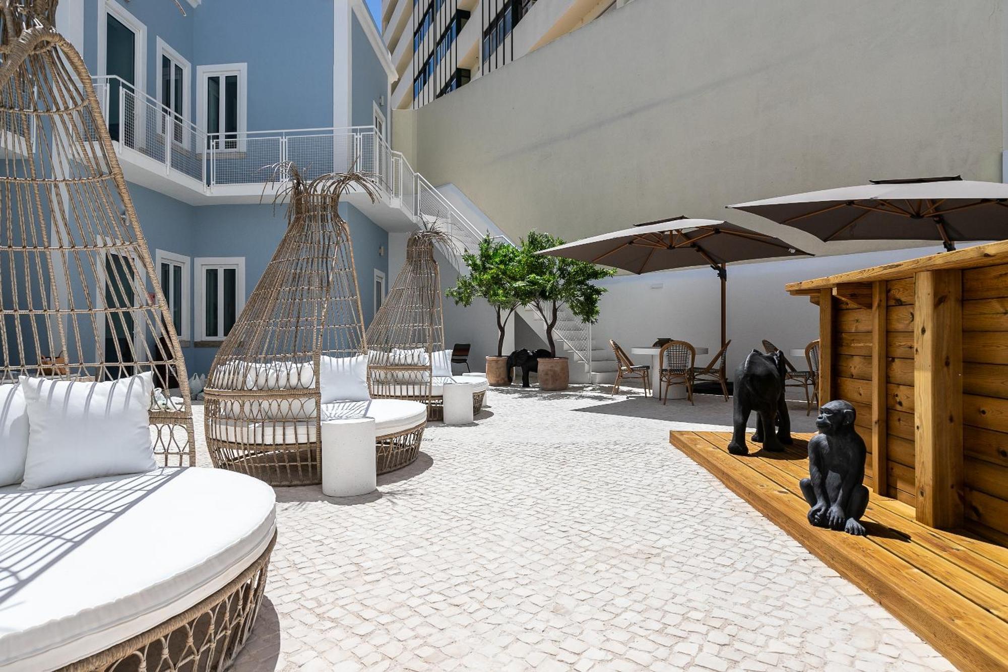 פארו Dona Simone Boutique Suites & Studios - By @ Rita'S Place מראה חיצוני תמונה