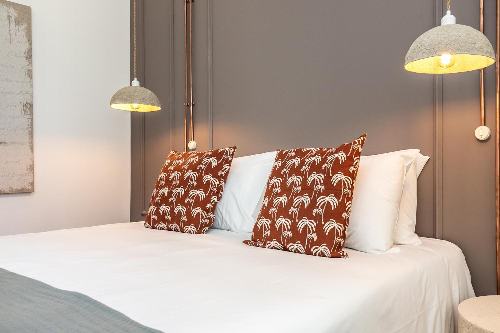 פארו Dona Simone Boutique Suites & Studios - By @ Rita'S Place מראה חיצוני תמונה